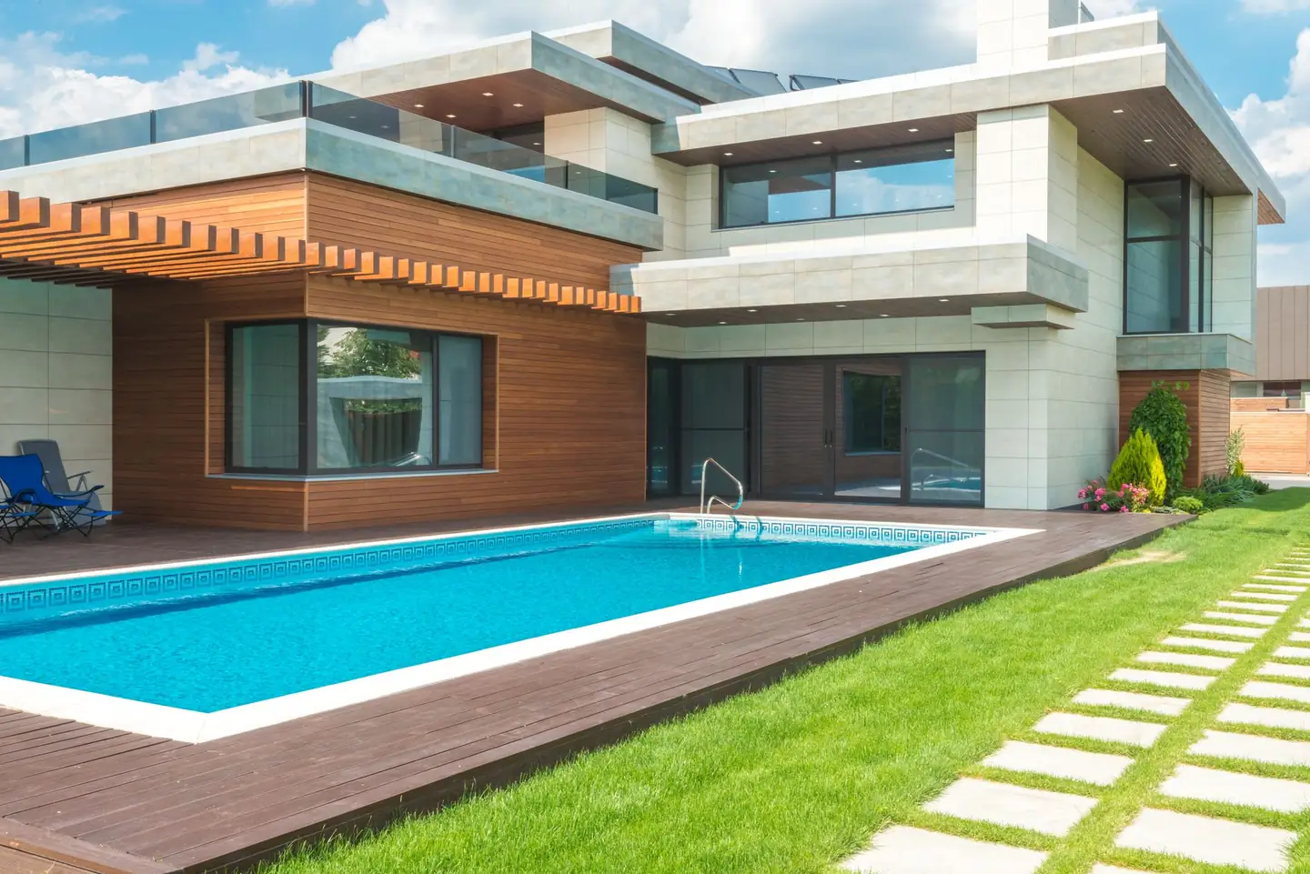 Swimming pool built in Braunstone, NSW